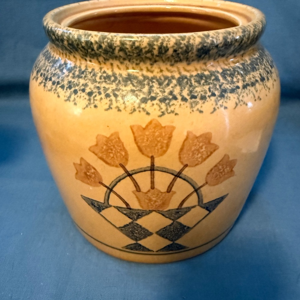 Pfaltzgraff Flowers of Love Covered Crock